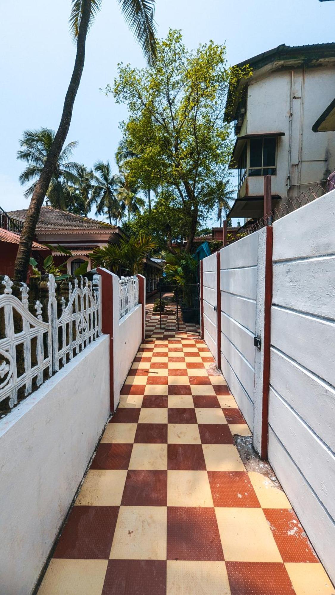 The First House By V3Homestay 4Bhk Private Pool كالانغيُت المظهر الخارجي الصورة