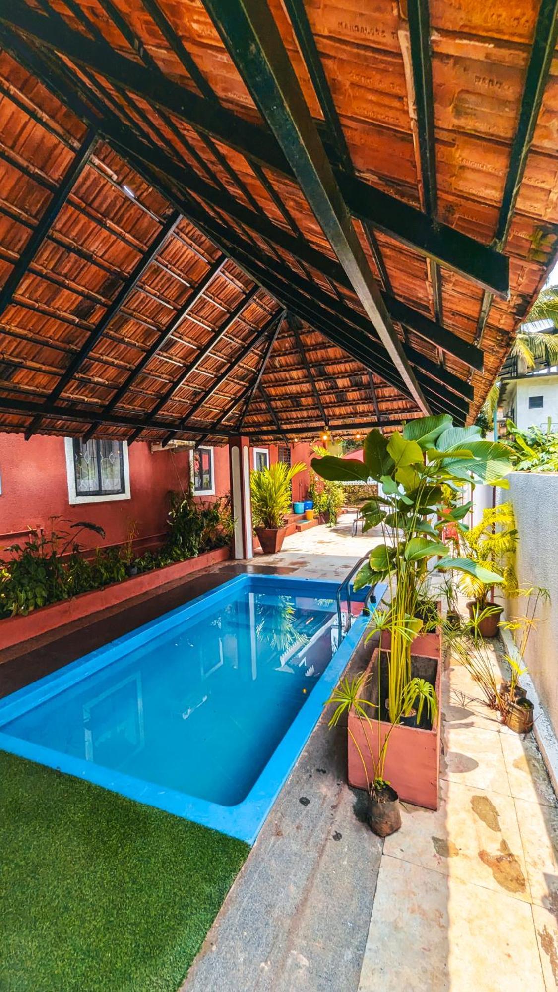 The First House By V3Homestay 4Bhk Private Pool كالانغيُت المظهر الخارجي الصورة