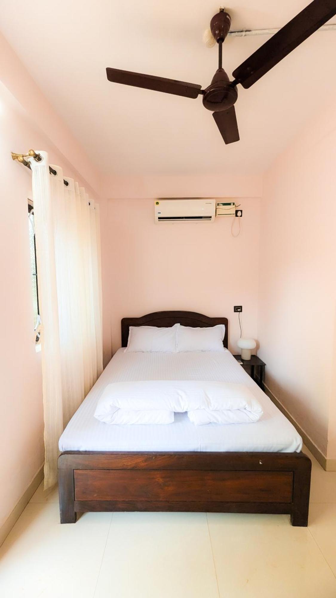 The First House By V3Homestay 4Bhk Private Pool كالانغيُت المظهر الخارجي الصورة