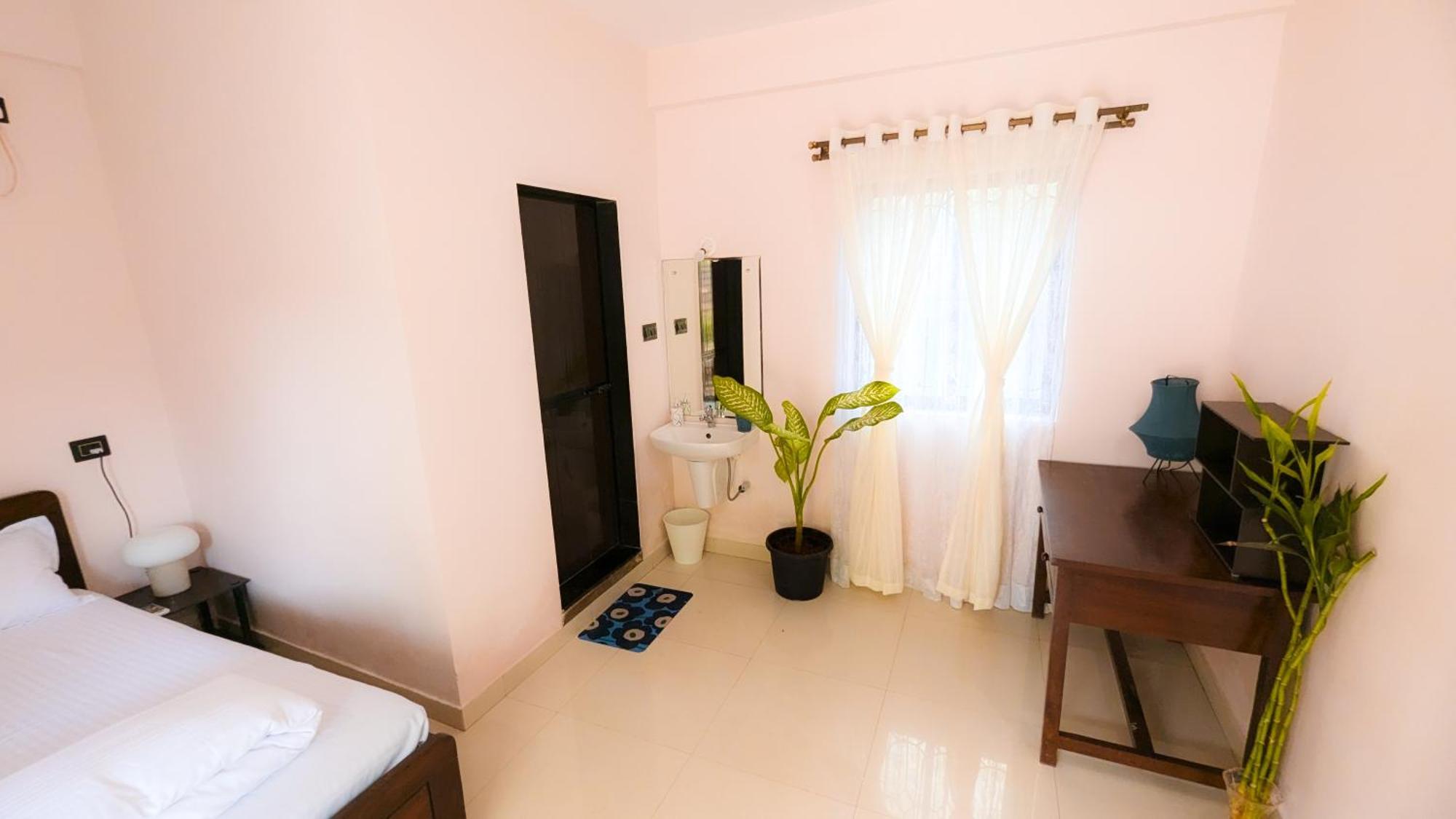 The First House By V3Homestay 4Bhk Private Pool كالانغيُت المظهر الخارجي الصورة